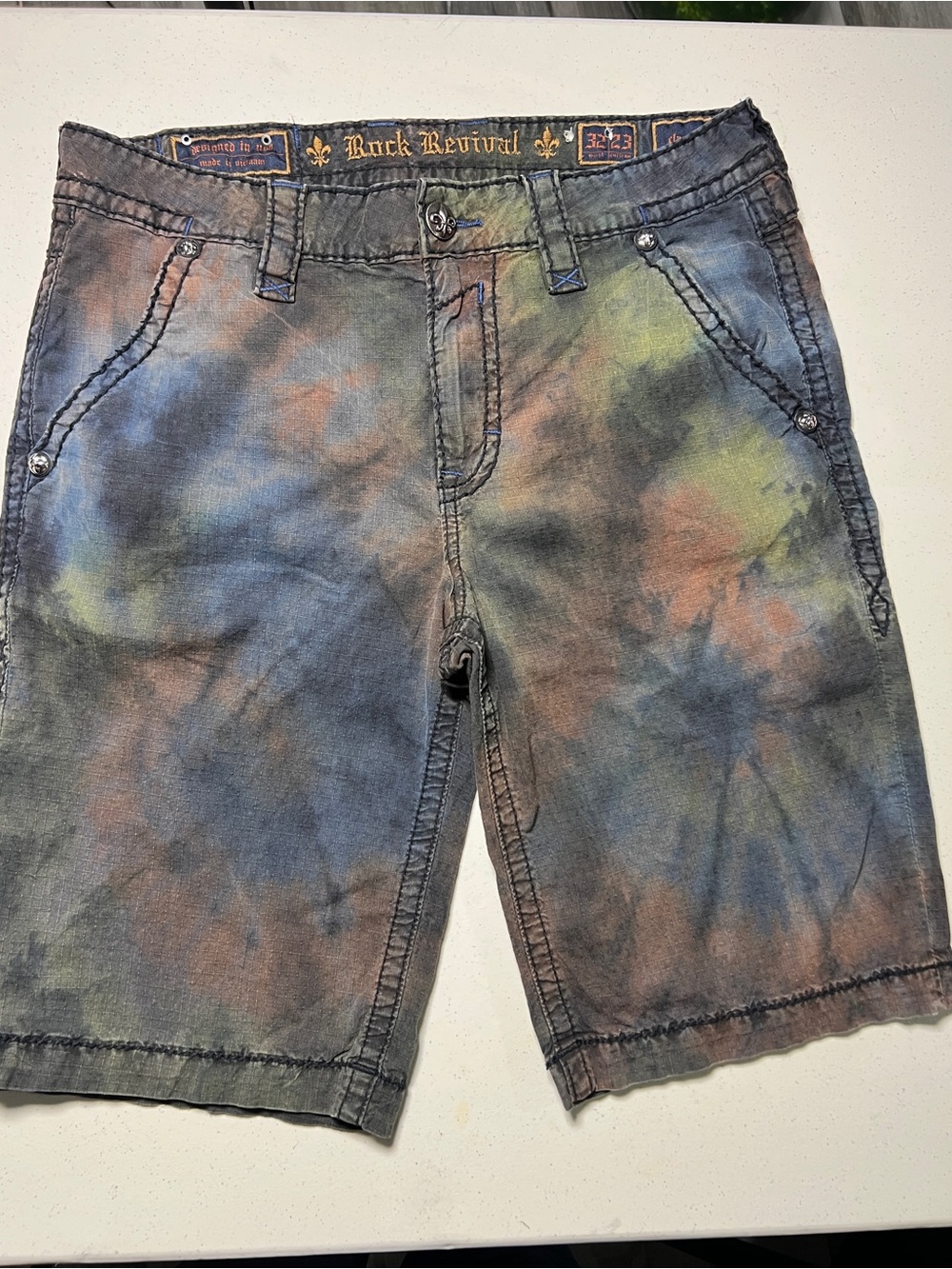Rock Revival Men’s Classic Tie Dye Short Size 32